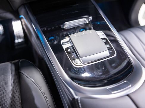 Used 2025 Mercedes-Benz G 63 AMG 4MATIC image 45