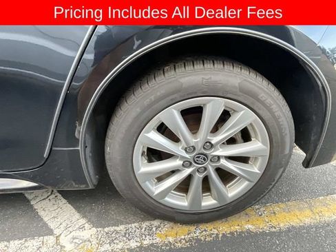 Used 2023 Toyota Corolla XLE FWD image 3