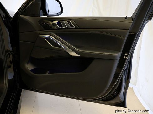 Certified 2022 BMW X6 xDrive40i w/ Executive Package image 38