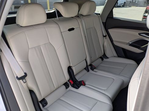 New 2025 Audi Q5 Premium Plus image 10