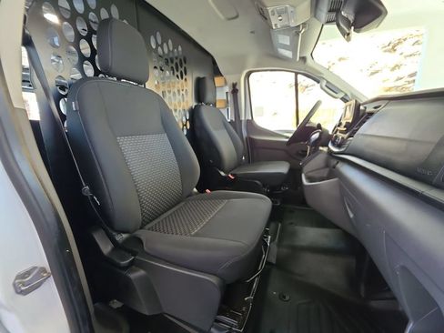 Used 2025 Ford Transit 250 Low Roof w/ Exterior Upgrade Package RWD image 27