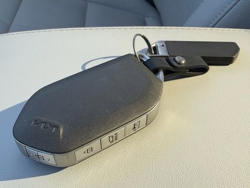 Used 2025 Kia Telluride SX FWD image 32