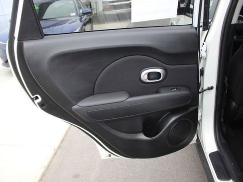 Used 2019 Kia Soul + FWD image 21