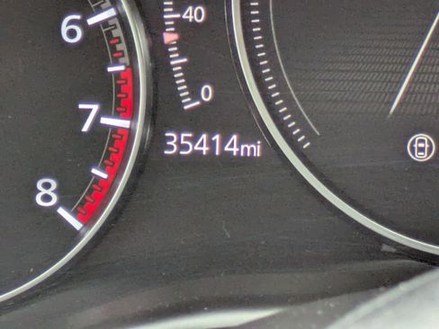 Used 2022 MAZDA MAZDA3 s image 21