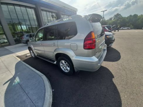 Used 2003 Lexus GX 470 AWD/4WD image 2