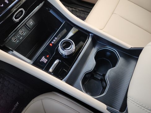 New 2026 Jeep Grand Cherokee Limited AWD/4WD image 17
