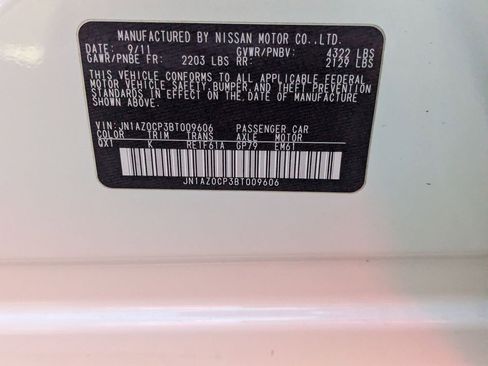 Used 2011 Nissan Leaf SL image 10