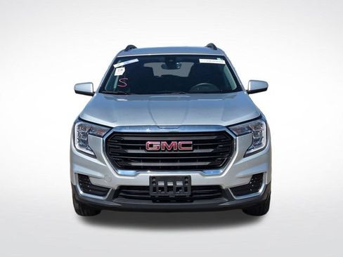 Used 2022 GMC Terrain SLE w/ Driver Convenience Package AWD/4WD image 10