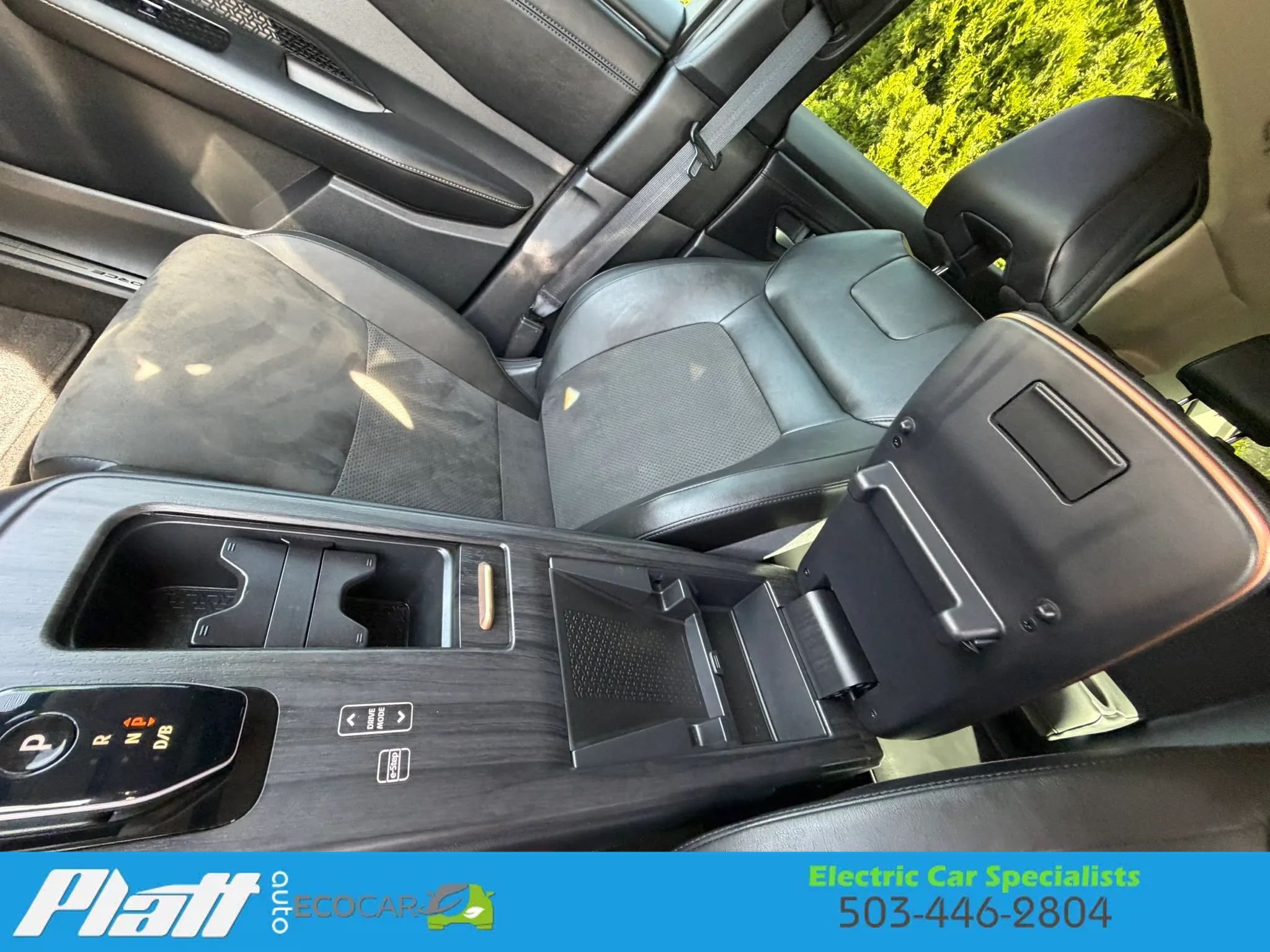 Used 2024 Nissan Ariya AWD image 24