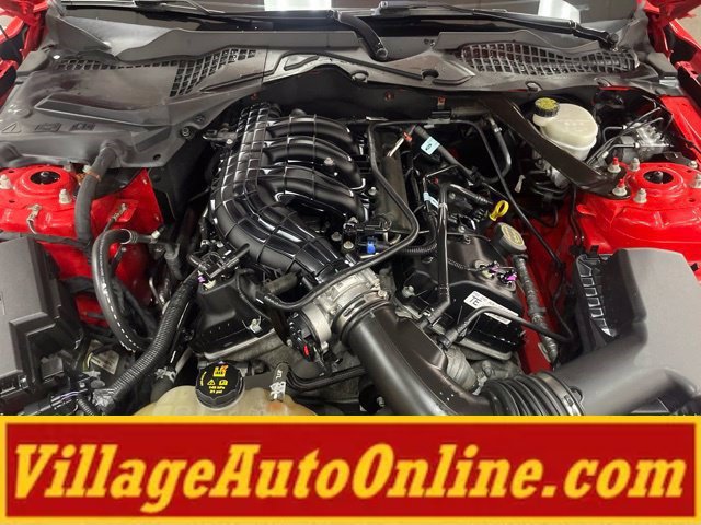 Used 2015 Ford Mustang Convertible RWD image 21