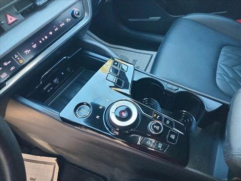 Used 2023 Kia Sportage X-Line image 16