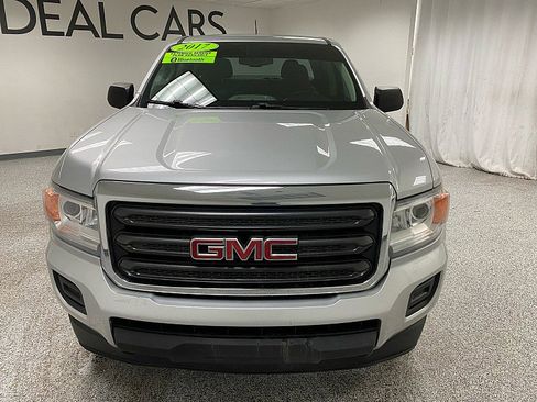 Used 2017 GMC Canyon 2WD Crew Cab w/ Convenience Package image 2