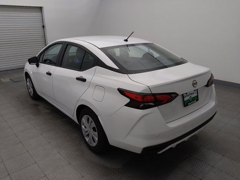 Used 2023 Nissan Versa S FWD image 5
