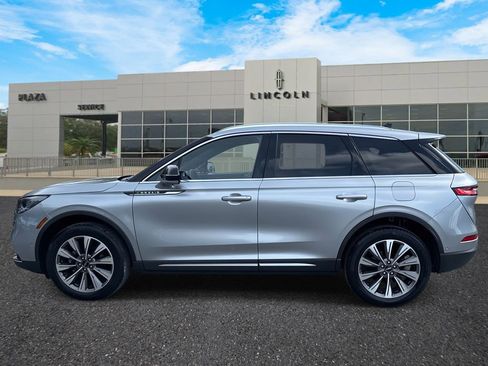 Certified 2022 Lincoln Corsair Reserve image 6