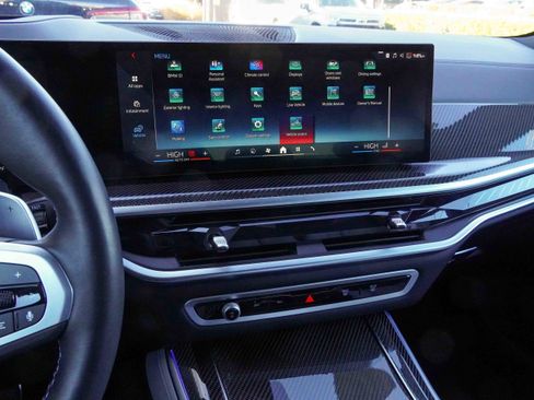 Certified 2025 BMW X5 M60i image 25