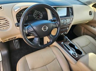 Used 2020 Nissan Pathfinder Platinum video 2