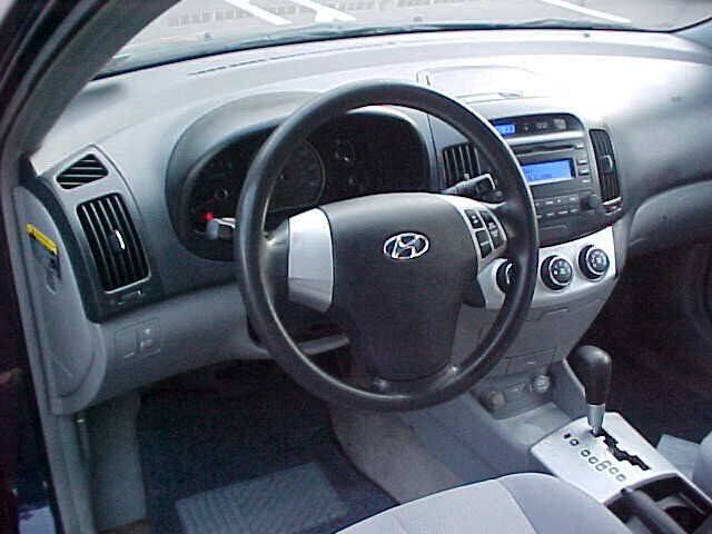 Used 2007 Hyundai Elantra GLS FWD image 14