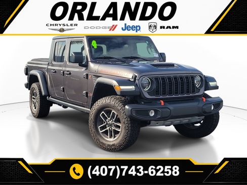 Used 2024 Jeep Gladiator Mojave AWD/4WD image 1