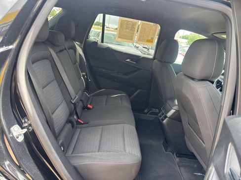 Used 2025 Chevrolet Equinox LT FWD image 27