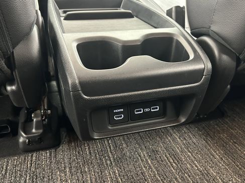 Used 2022 Honda Odyssey Elite image 33