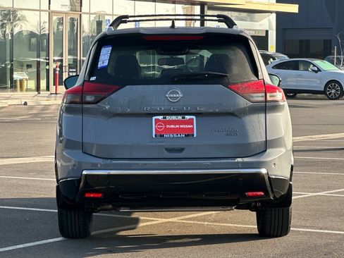New 2026 Nissan Rogue Platinum w/ Platinum Premium Package AWD/4WD image 5
