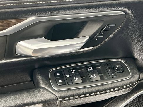 Used 2019 RAM 1500 Laramie image 16