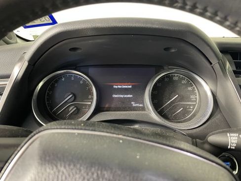 Used 2018 Toyota Camry XLE w/ Audio Package FWD image 5