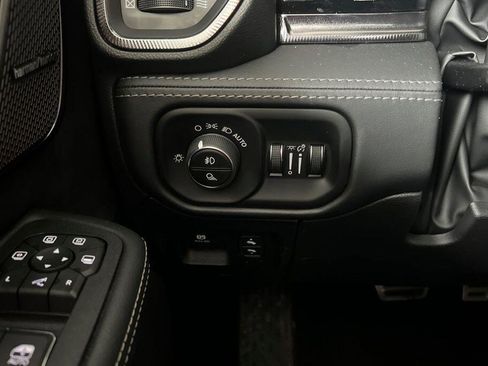 New 2026 RAM 1500 RHO w/ RHO Level 1 Equipment Group image 27