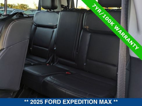 Certified 2025 Ford Expedition Max Platinum image 18