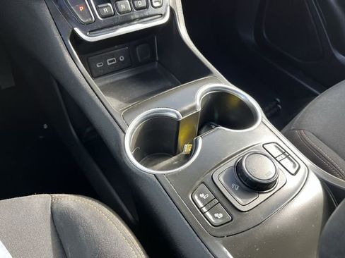 Used 2018 GMC Terrain SLE w/ Driver Convenience Package image 23