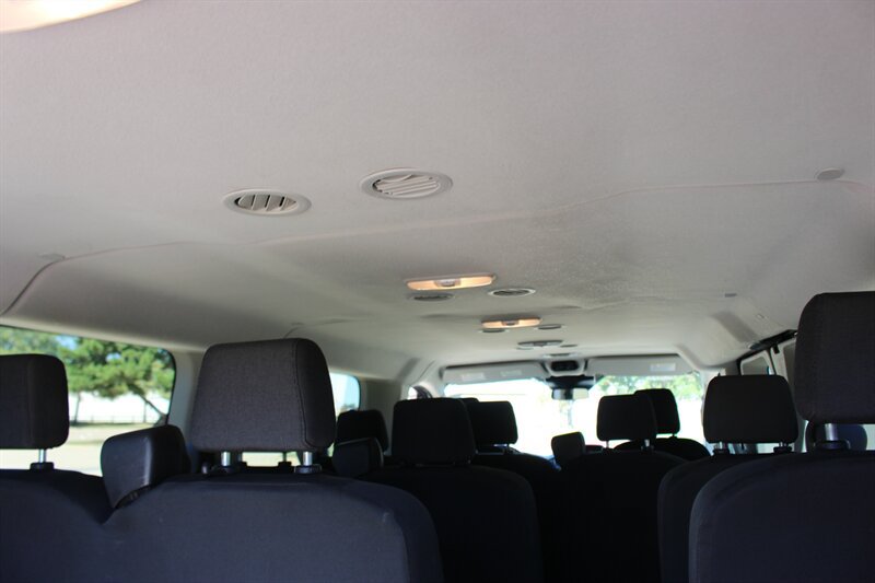 Used 2018 Ford Transit 350 XL RWD image 11