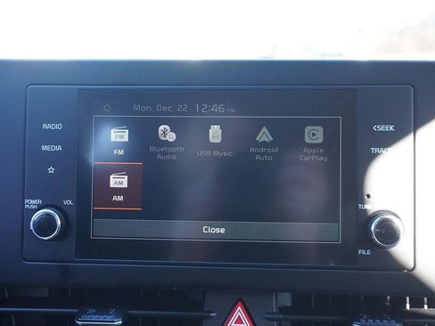 Used 2025 Kia Sportage LX image 39