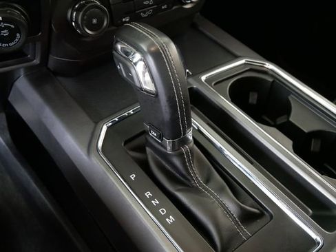 Certified 2018 Ford F150 XLT w/ Equipment Group 301A Mid image 21