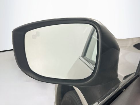 Used 2025 MAZDA CX-5 AWD 2.5 S w/ Preferred Package image 16