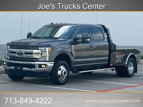 Used 2019 Ford F350 Lariat w/ Lariat Value Package image 1
