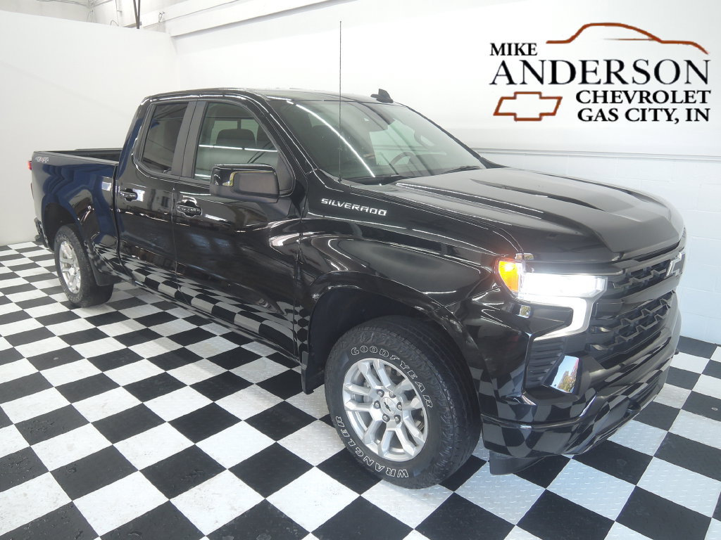 Used 2023 Chevrolet Silverado 1500 RST w/ Convenience Package II AWD/4WD image 1
