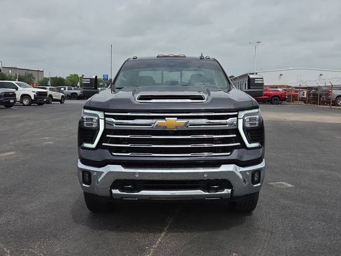 Used 2024 Chevrolet Silverado 2500 LTZ w/ LTZ Premium Package AWD/4WD image 20