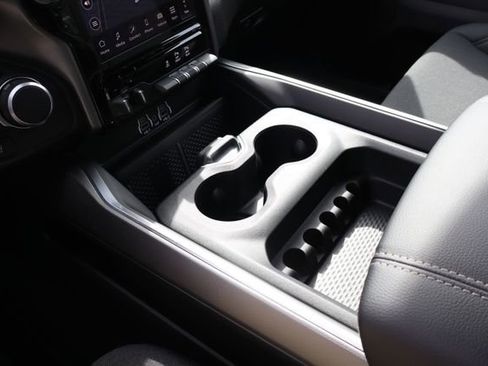 New 2026 RAM 1500 Big Horn AWD/4WD image 39