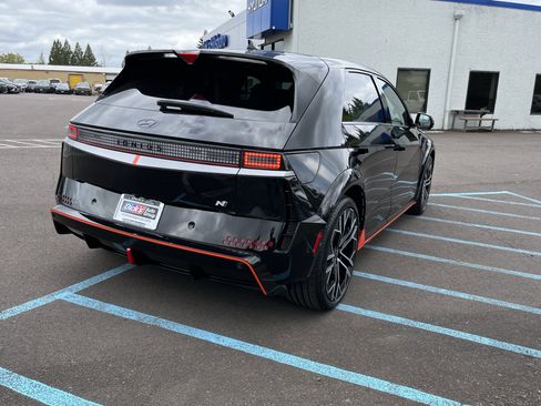 Used 2025 Hyundai Ioniq 5 N AWD/4WD image 5