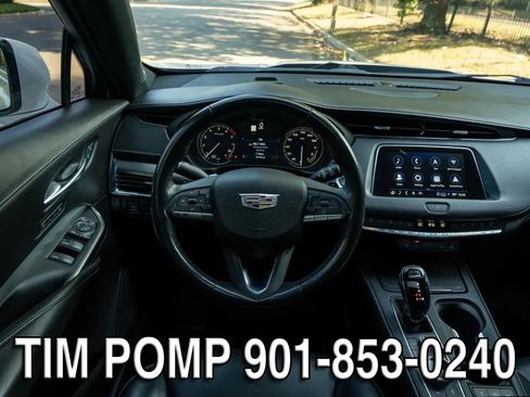 Used 2023 Cadillac XT4 Premium Luxury w/ Cold Weather Package FWD image 19