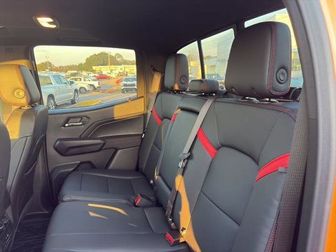 New 2026 Chevrolet Colorado Z71 w/ Technology Package image 12