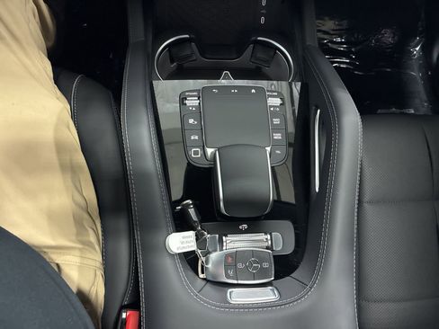 New 2025 Mercedes-Benz GLS 580 4MATIC image 18