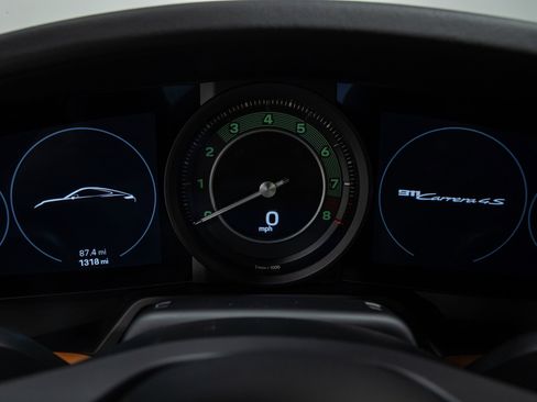 Used 2023 Porsche 911 Carrera 4S image 44