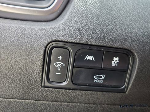 Used 2023 Kia Sorento X-Line EX image 34