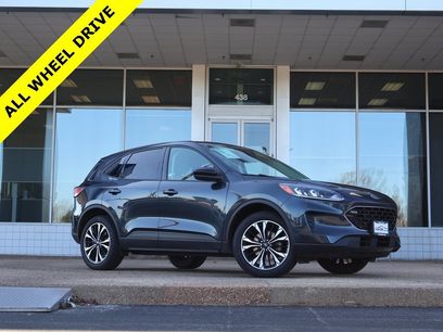 Used 2022 Ford Escape SE w/ SE Sport Appearance Package
