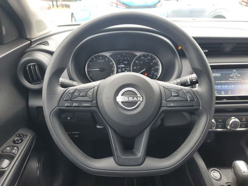 Used 2024 Nissan Kicks S image 25