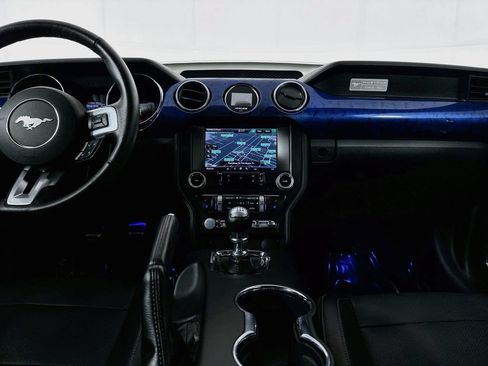 Used 2015 Ford Mustang GT Premium RWD image 29