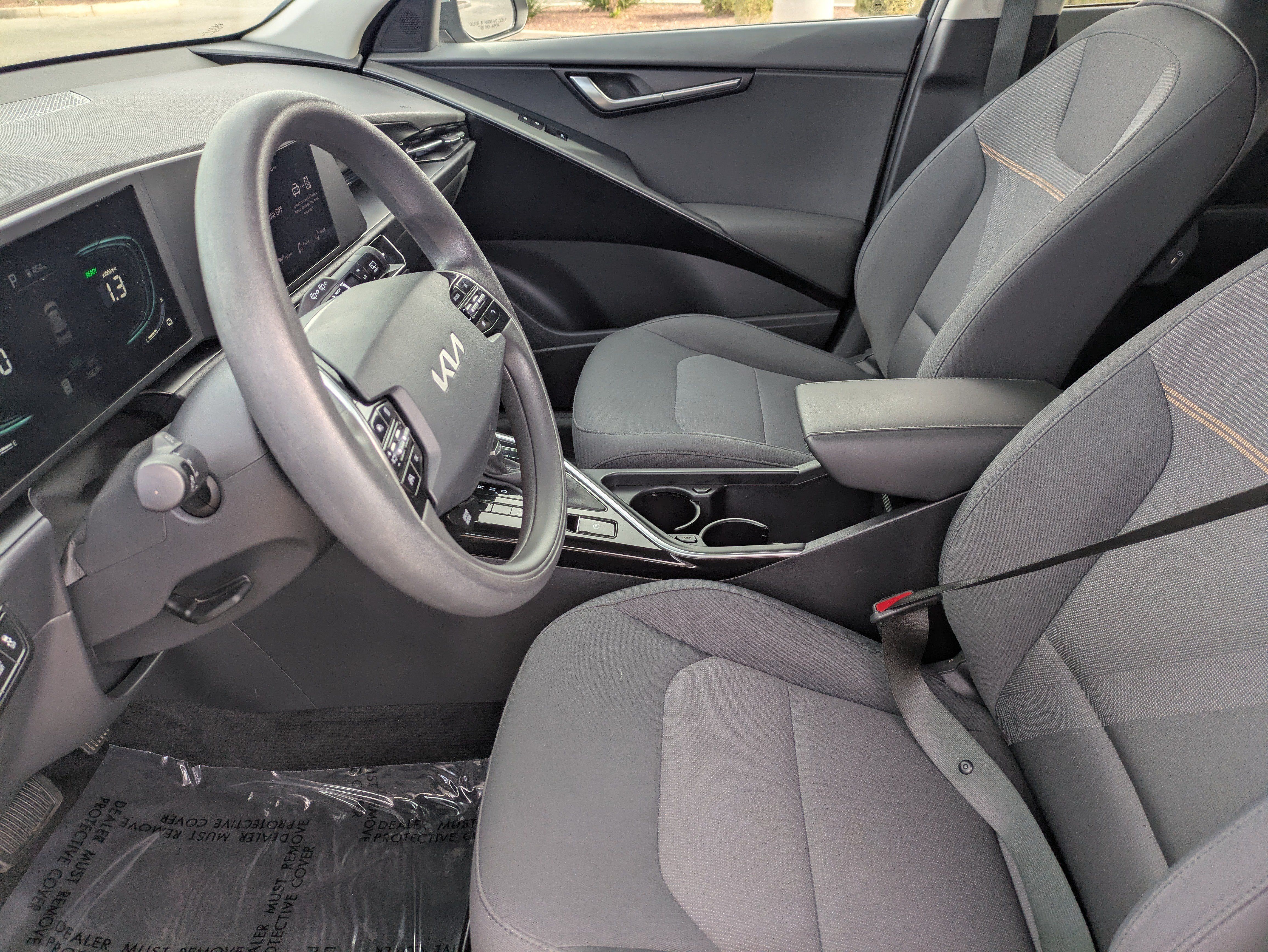Certified 2025 Kia Niro LX FWD image 25