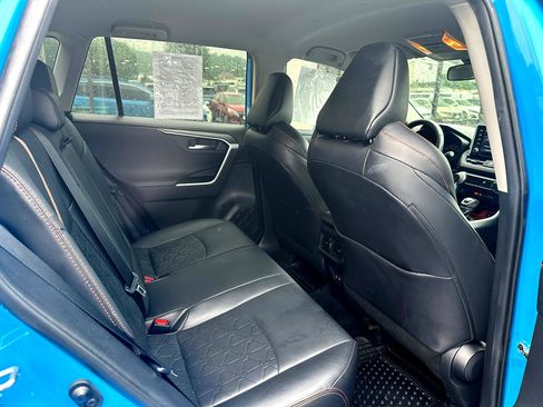 Used 2020 Toyota RAV4 Adventure image 15