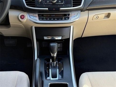 Used 2013 Honda Accord EX image 14